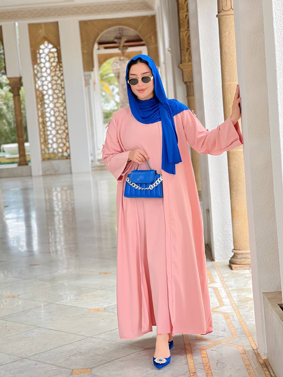 عباية راقية مكونة من قطعتين