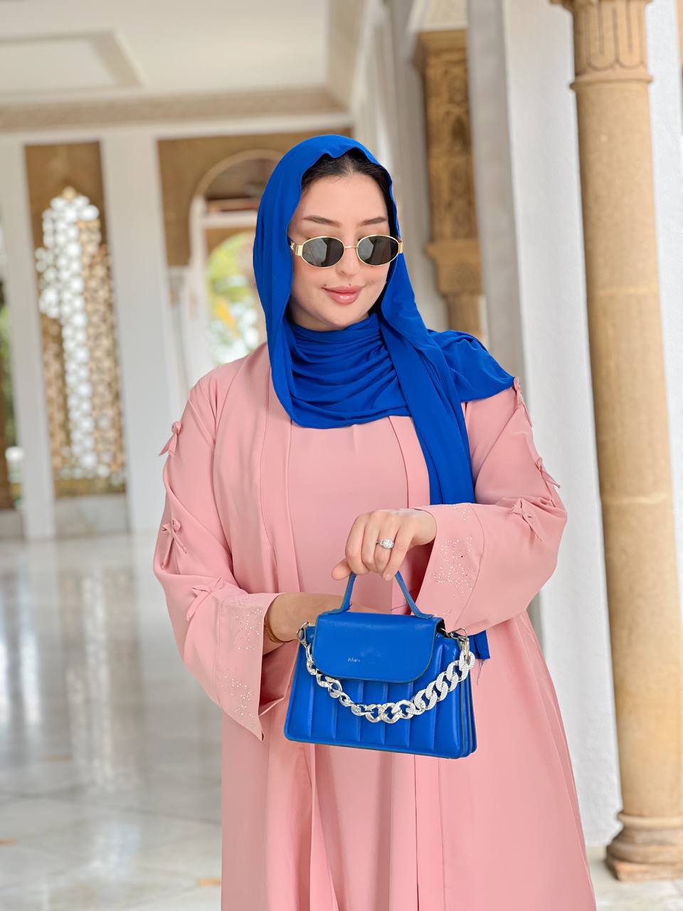 عباية راقية مكونة من قطعتين