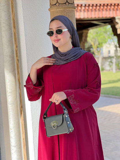 عباية راقية مكونة من قطعتين
