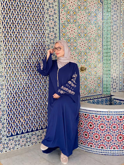 قفطان بطرزة عصرية