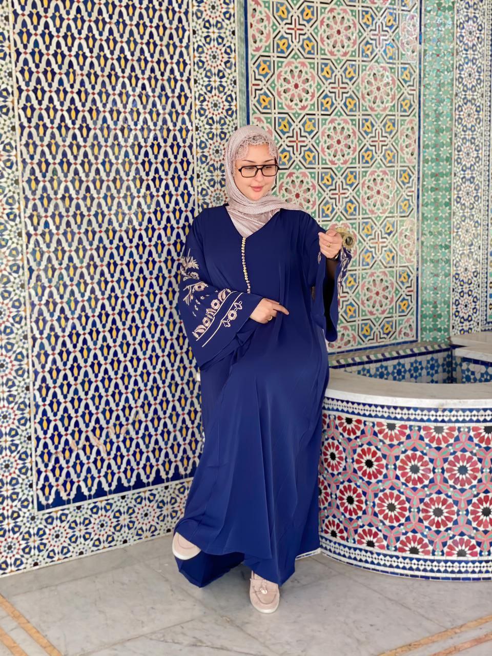 قفطان بطرزة عصرية