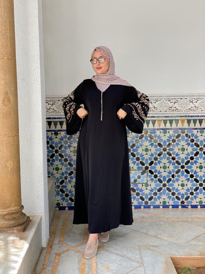 قفطان بطرزة عصرية