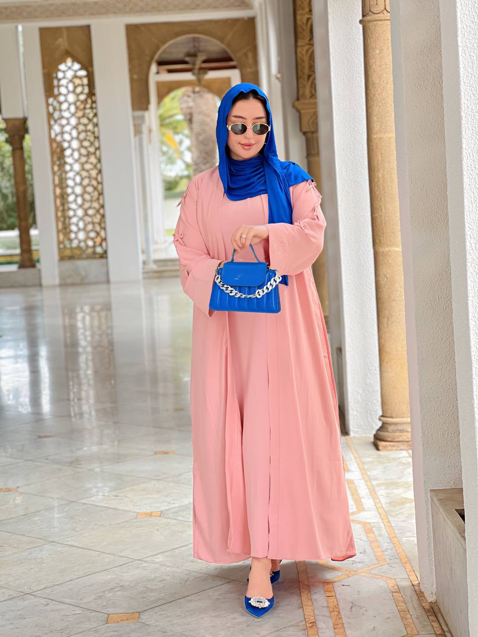 عباية راقية مكونة من قطعتين